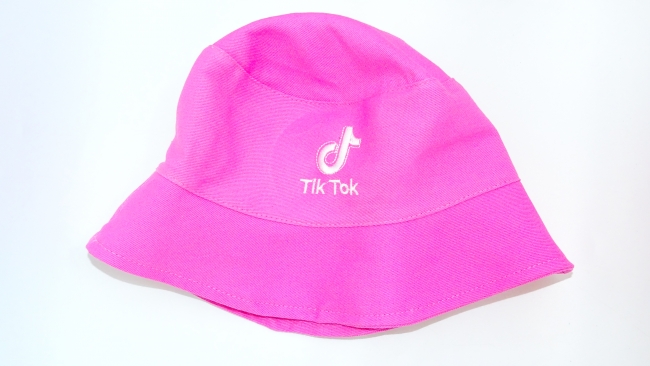 GORRO PILUSO TIK TOK++++/