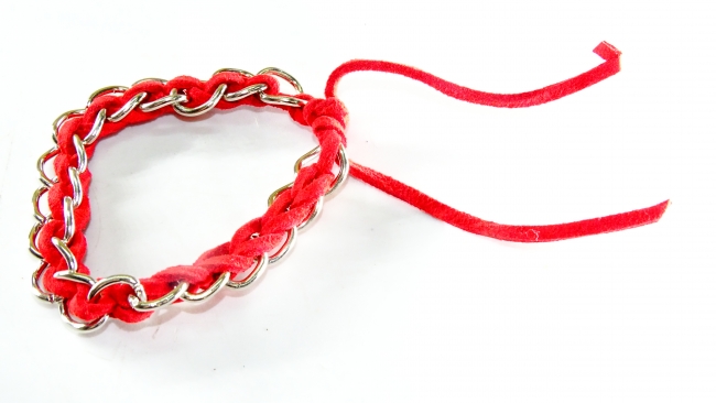 PULSERA GAMUZA ROJA Y CADENA+++