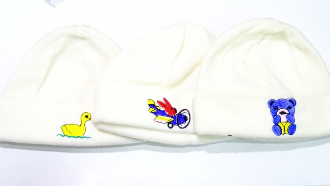 GORRO INFANTIL POLAR VARIOS MODELOS = 