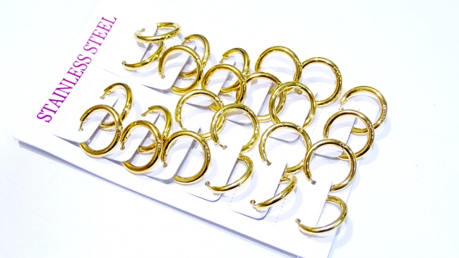 PAR DE AROS ACERO DORADO 1,8 CM 