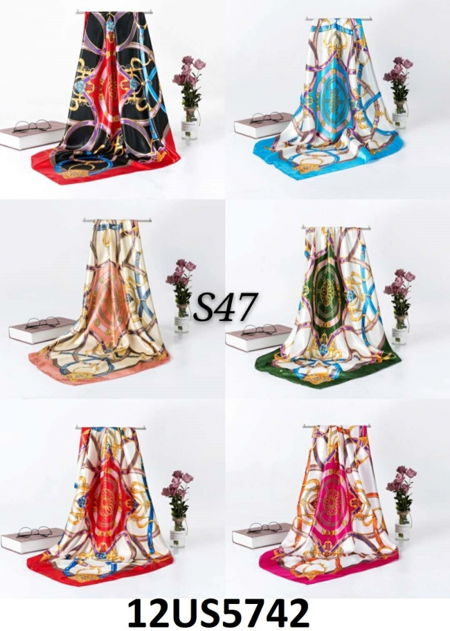 PAÑUELO SEDA CHAPELLE 90 X 90 CM +