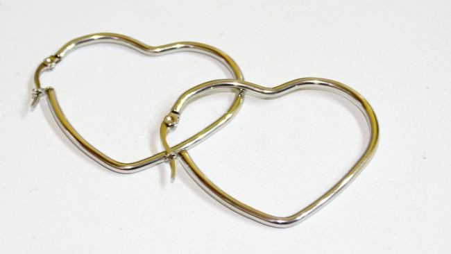 AROS ACERO CORAZON 4 CM 