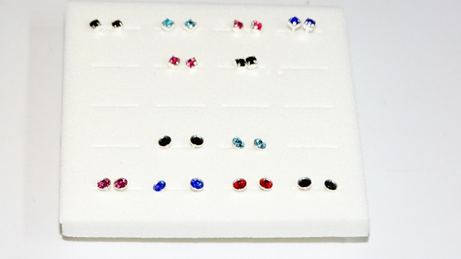 AROS PLATA PIERCING NARIZ  STRASS COLOR ENGARZADO Y PEGADO X 24 UNIDADES 