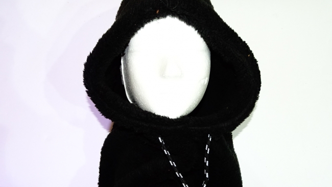 CAPUCUELLO  PELUCHE CON CORDON