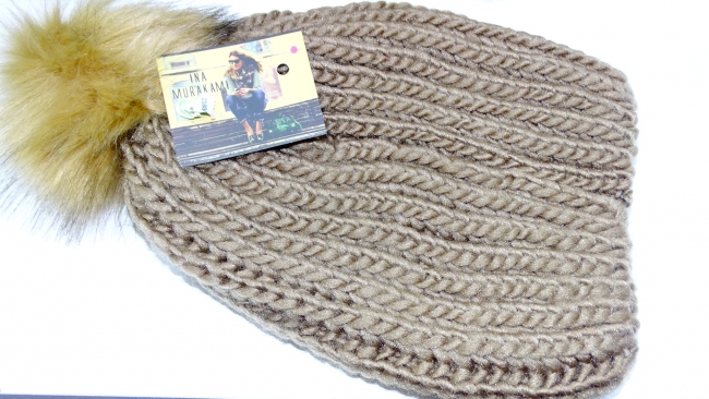 GORRO INA MURAKAMI  VARIOS COLORES 