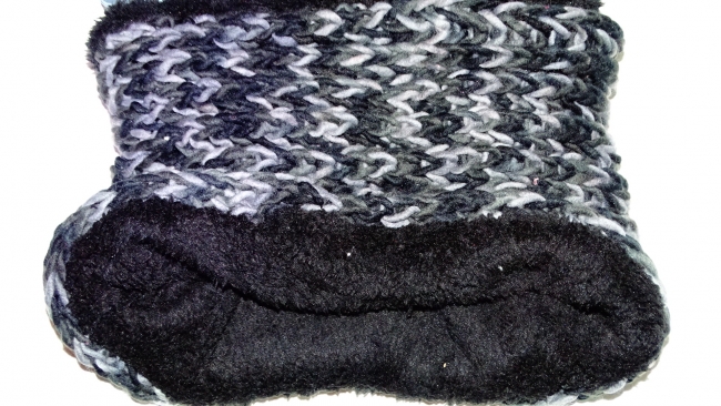 CUELLO TEJIDO CON CORDERITO