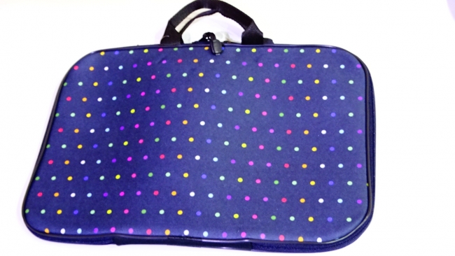 PORTANOTEBOOK NEOPRENE ESTAMPADA+*