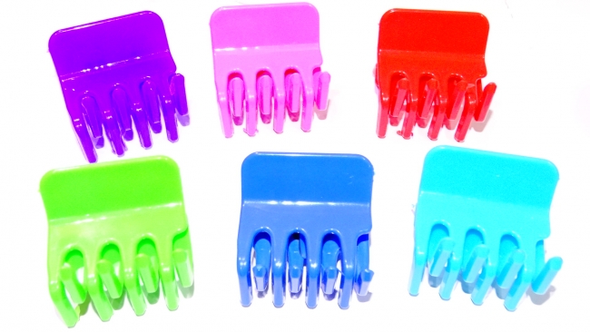 BROCHE CUADRADO GRANDE X 12 IRROMPIBLE 