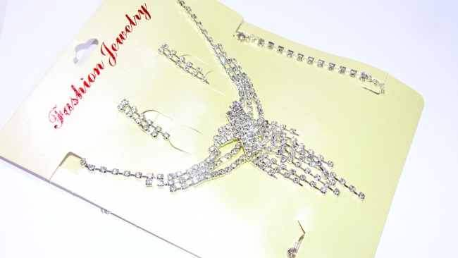 CONJUNTO STRASS YELLOW