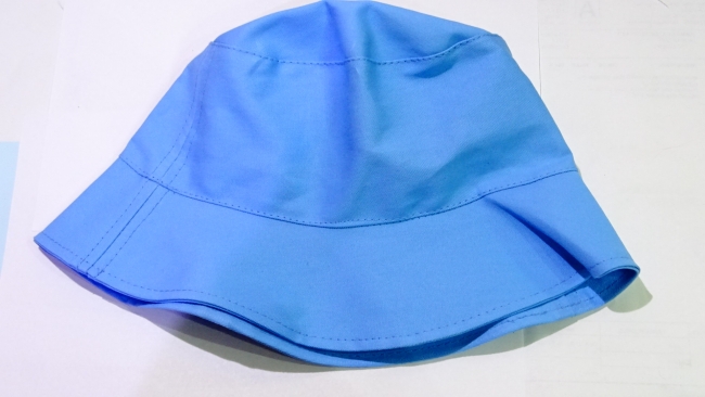 GORRO PILUSO GABARDINA LISA+