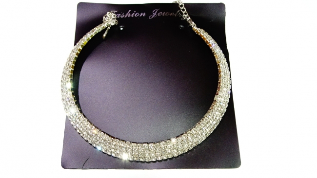 COLLAR STRASS+++//+