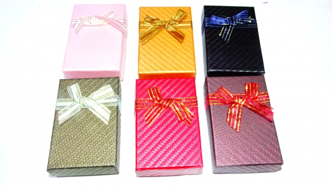 CAJAS PARA REGALO 5X8 X 12 UNIDADES