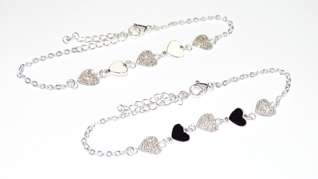 PULSERA ACERO BLANCO CORAZONES+