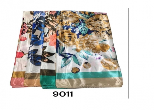 PAÑUELO ESTAMPADO 90 X 90+