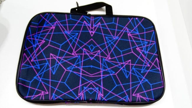FUNDA PORTANOTEBOOK NEOPRENE ESTAMPADA CHICA