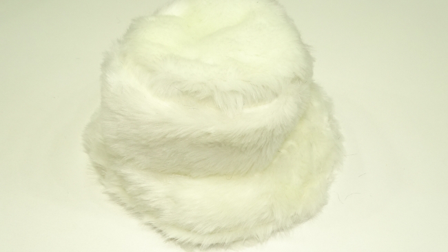 PILUSO DE PIEL BLANCO