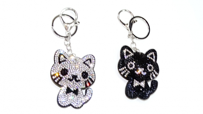 LLAVERO GATITO STRASS