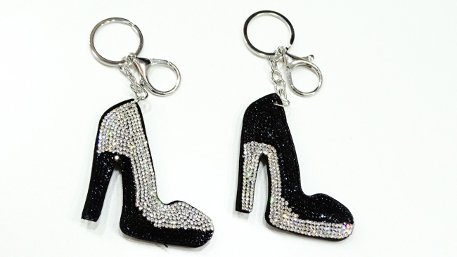 LLAVERO STRASS ZAPATO