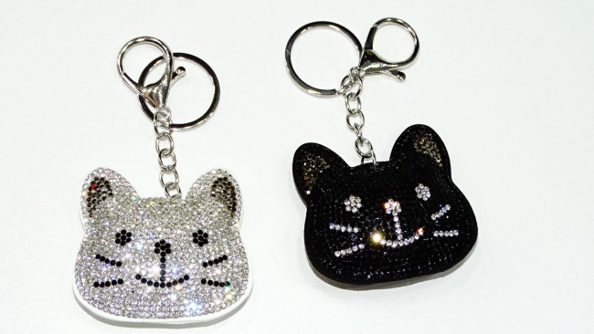LLAVERO STRASS GATITO