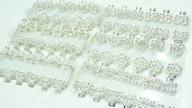 BLISTER BROCHE X 12