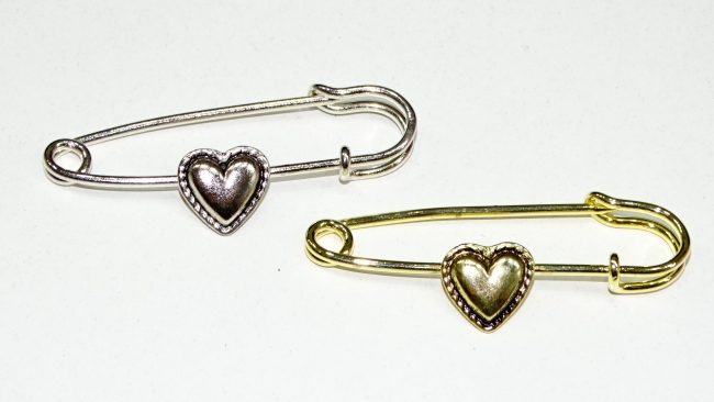 PRENDEDOR BIJOU CORAZON