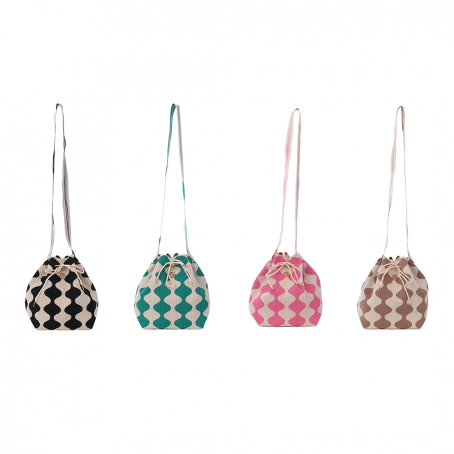 CARTERA TEJIDA