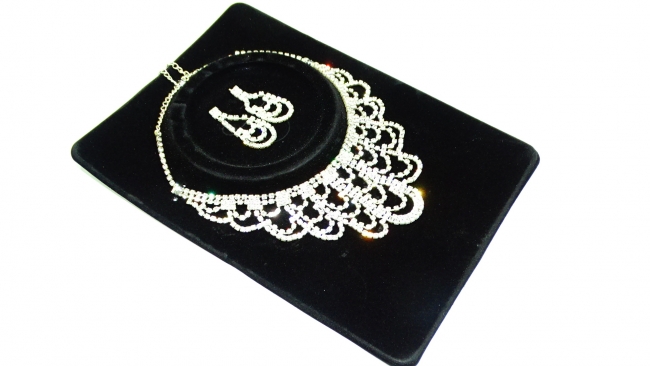 CONJUNTO STRASS BLACK