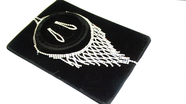 CONJUNTO STRASS BLACK