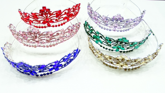 TIARA STRASS