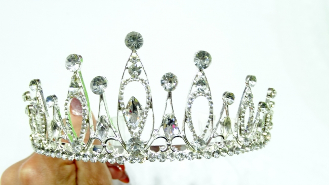 TIARA STRASS