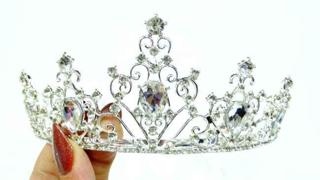 TIARA STRASS