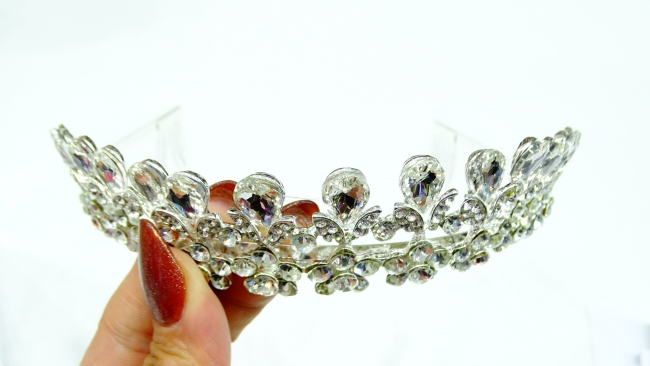 TIARA STRASS