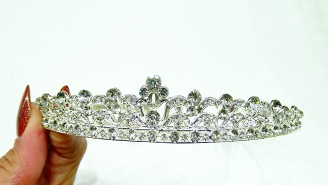 TIARA STRASS