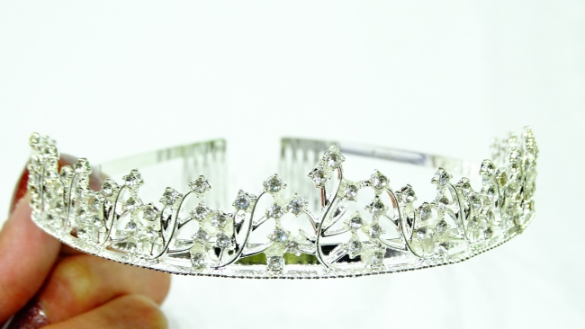 TIARA STRASS