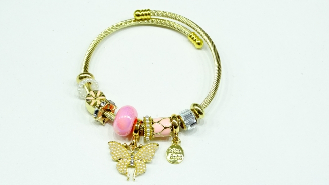 PULSERA ACERO DORADO TIPO PANDORA