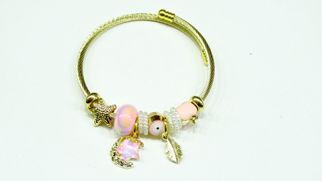 PULSERA ACERO DORADO TIPO PANDORA