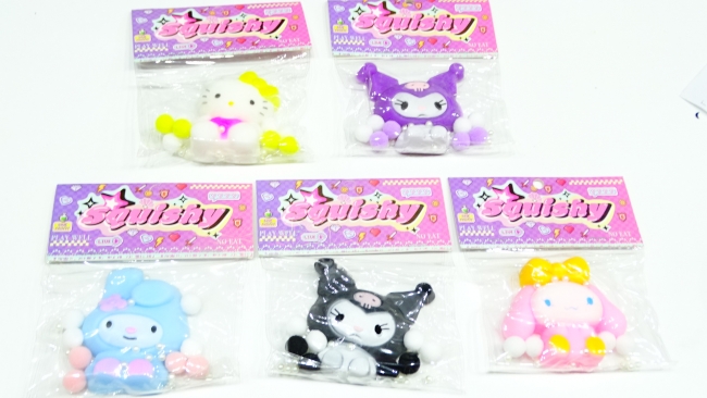 SQUISHY PERSONAJES SANRIO POMPOM 