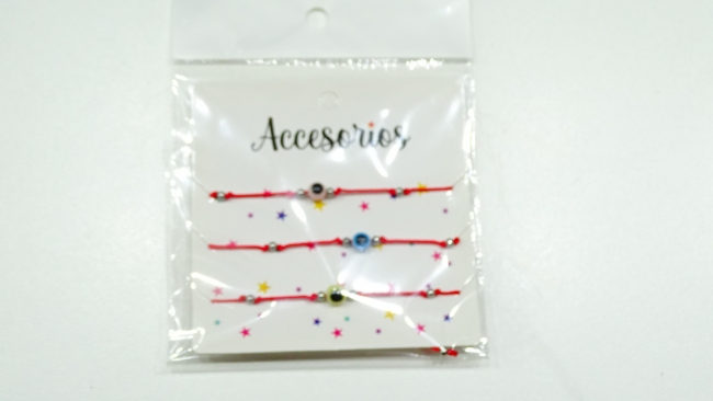 PULSERA HILO OJITO X 3