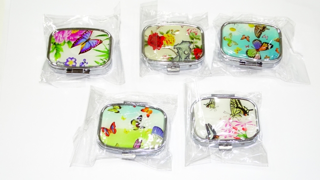 PASTILLERO MARIPOSAS Y FLORES
