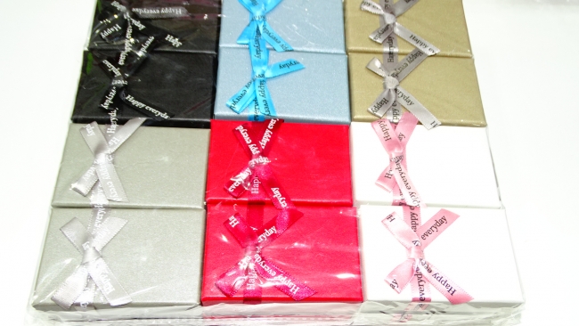 CAJAS PARA REGALO 5X8 X 24 UNIDADES