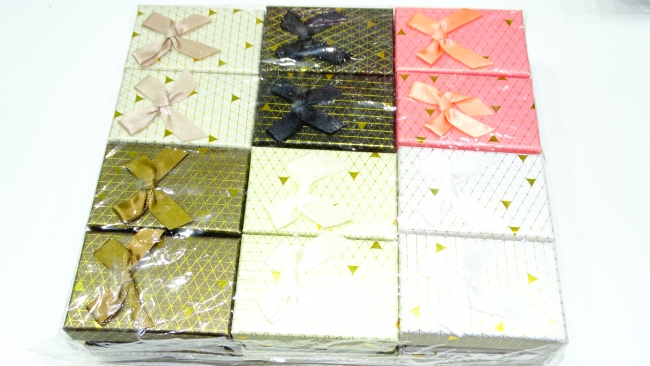 CAJAS PARA REGALO 5X8 X 24 UNIDADES