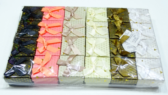 CAJAS PARA REGALO 5X5 CM X 24 UNIDADES