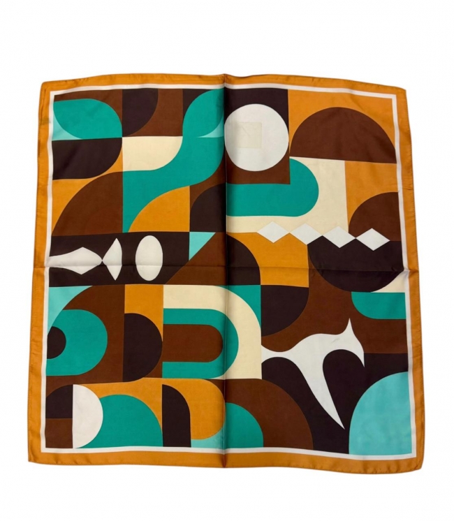 PAÑUELO 70 X 70