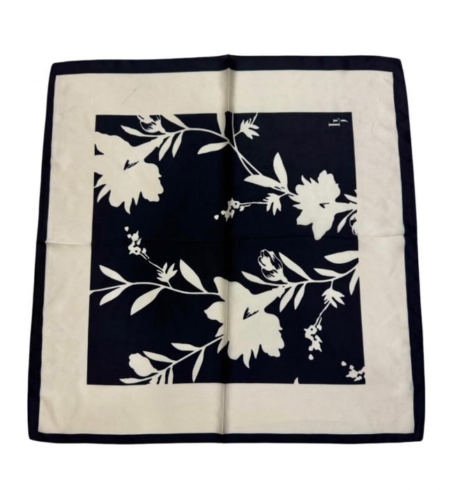 PAÑUELO 70 X 70