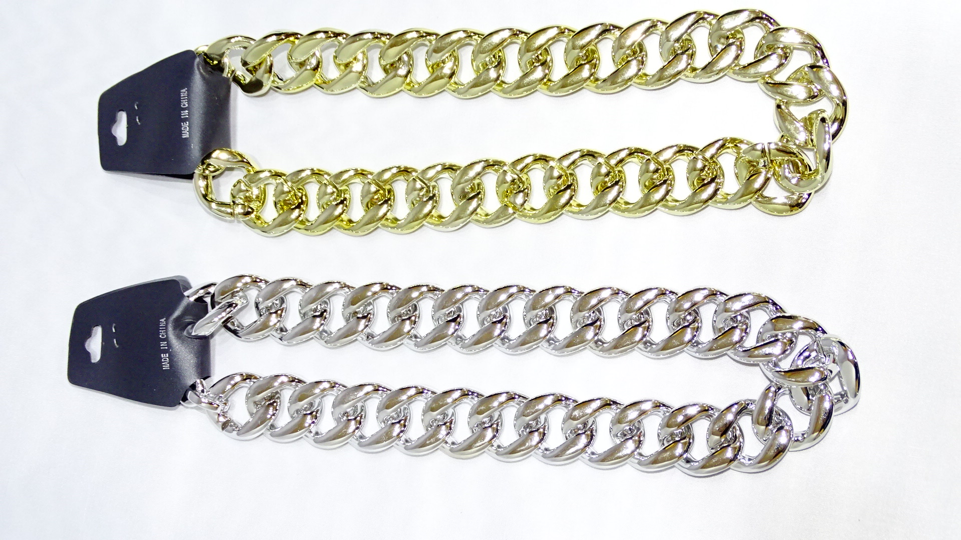 COLLAR DORADO Y PLATA +++
