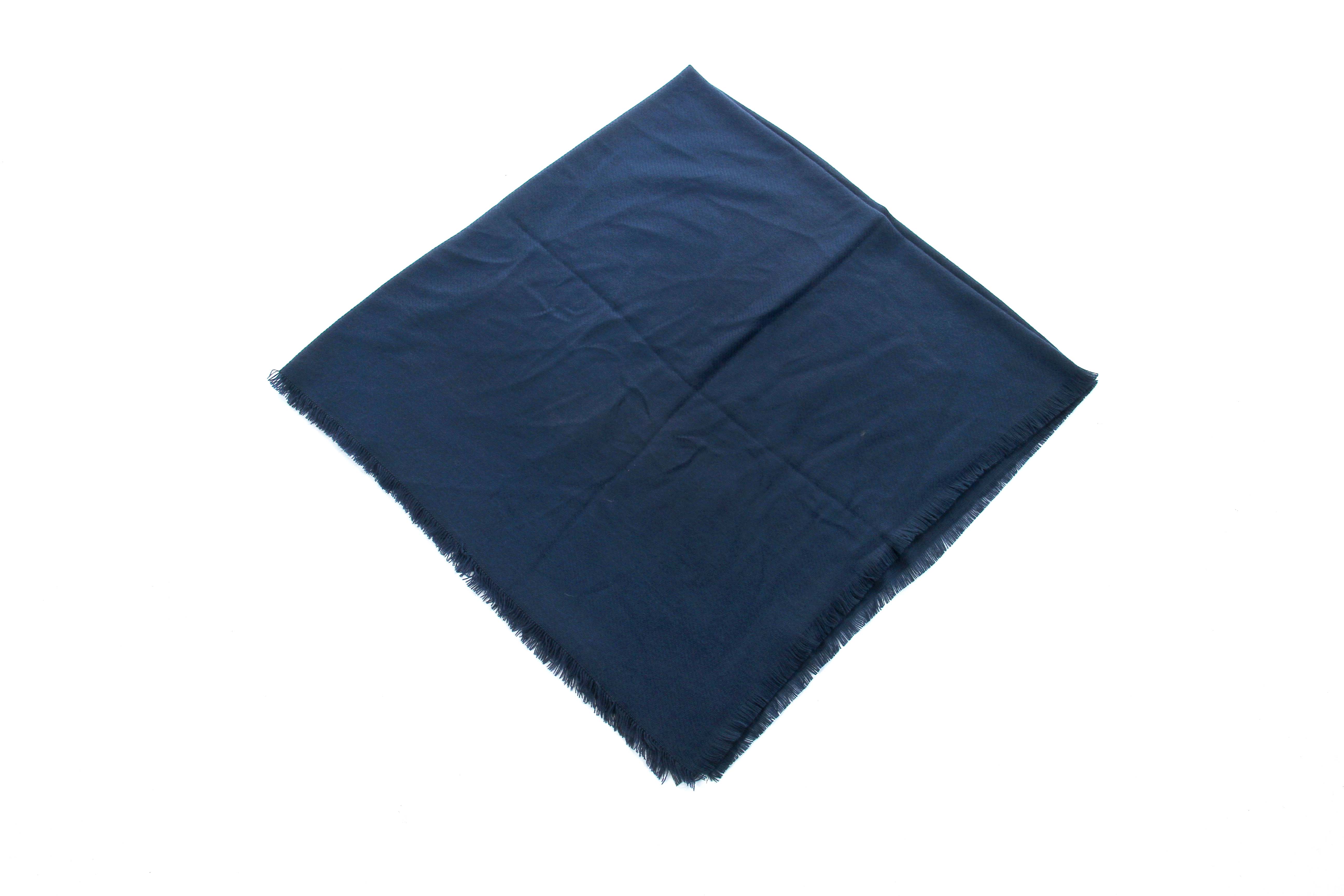 MANTON LISO AZUL 130x130+