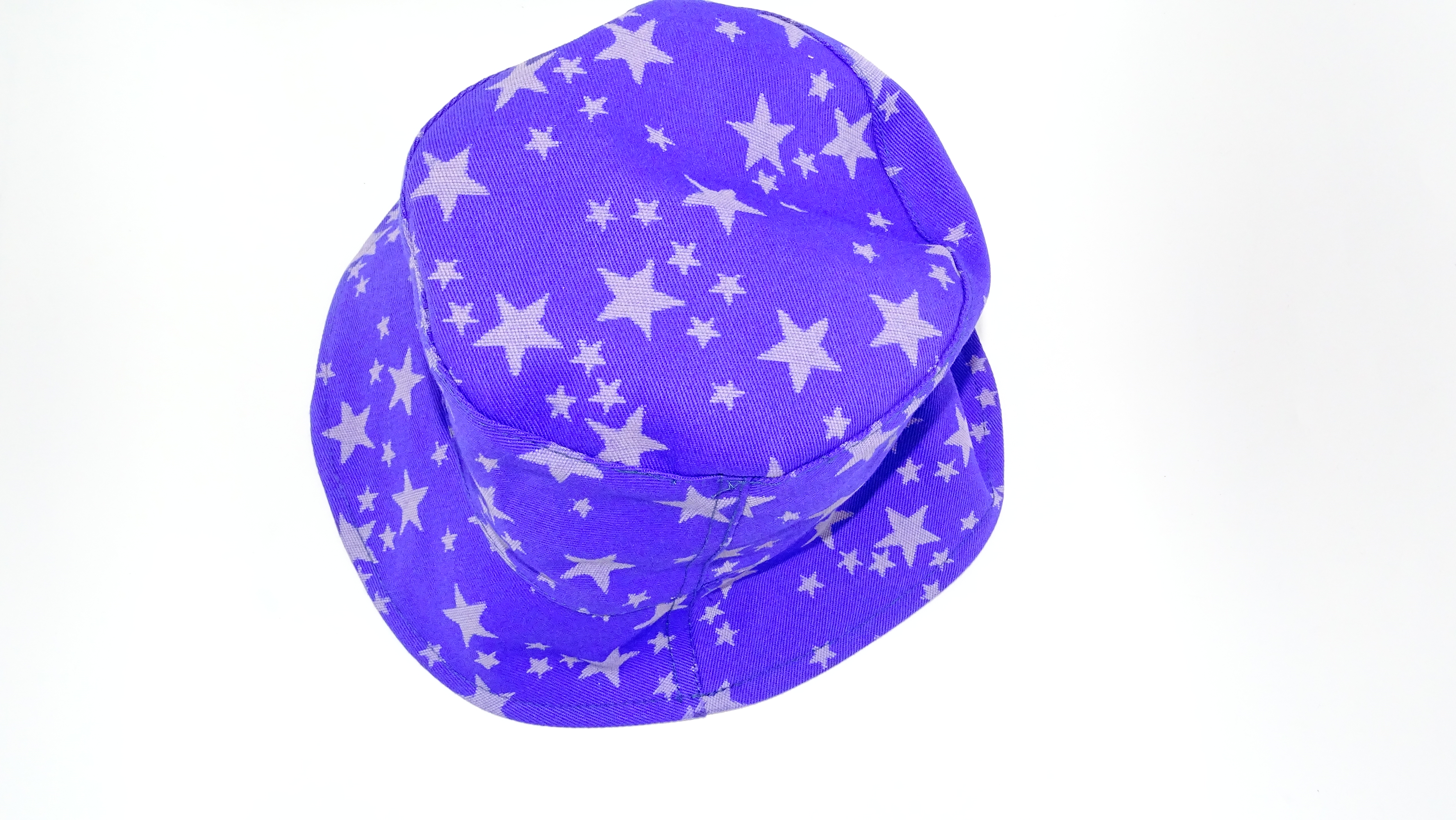 GORRO PILUSO ESTAMPADO ESTRELLAS++++/